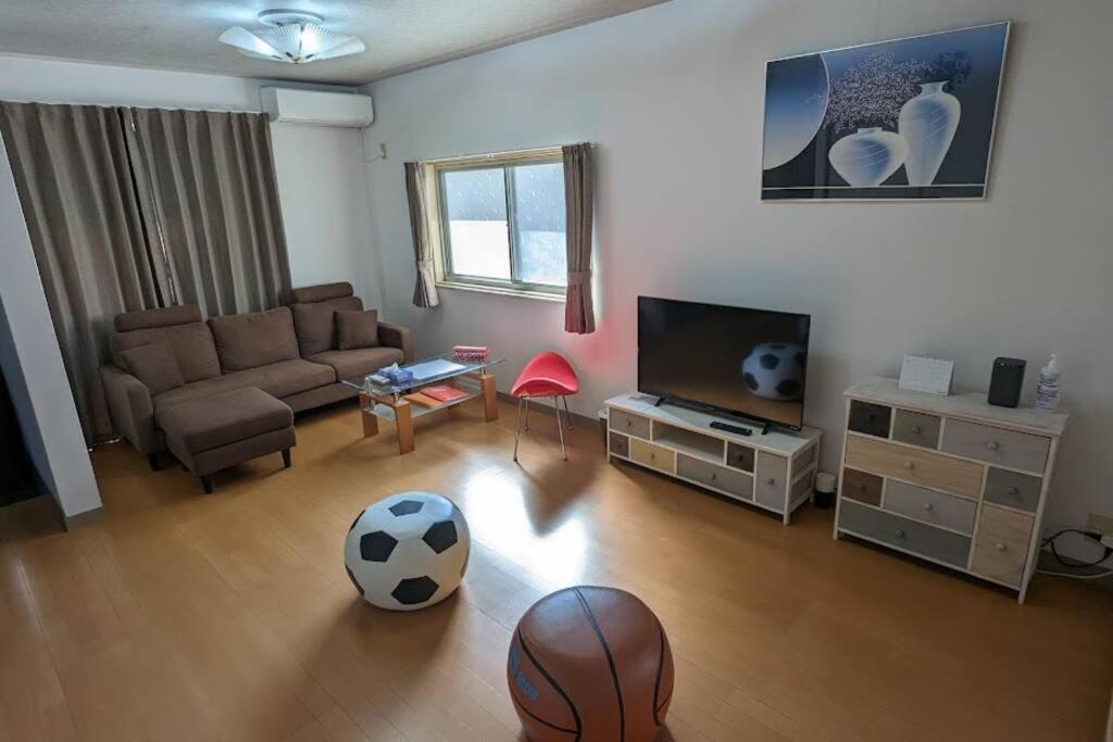 Roomy 4Br Home Sleeps 9／Shinosaka／Large Groups Eksteriør billede